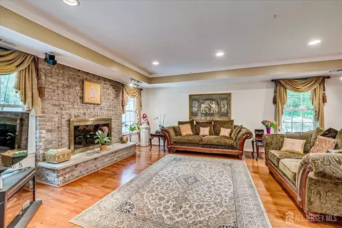 2 Pine Ridge Dr, Edison, NJ 08820 photo 21