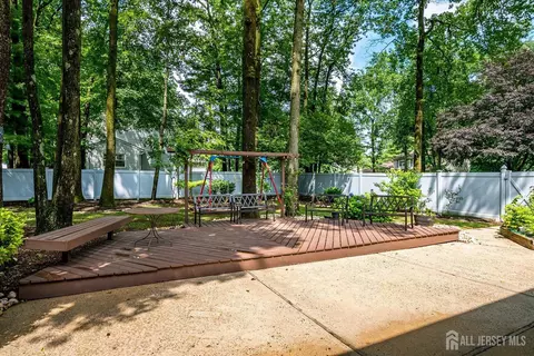 2 Pine Ridge Dr, Edison, NJ 08820 photo 39