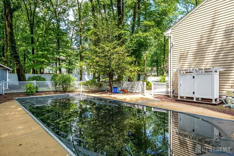 2 Pine Ridge Dr, Edison, NJ 08820 photo 43