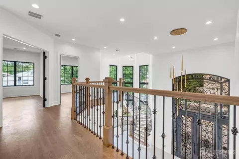 Entry Way - 28 Harding Ave, Edison, NJ 08820 photo 8 of 11