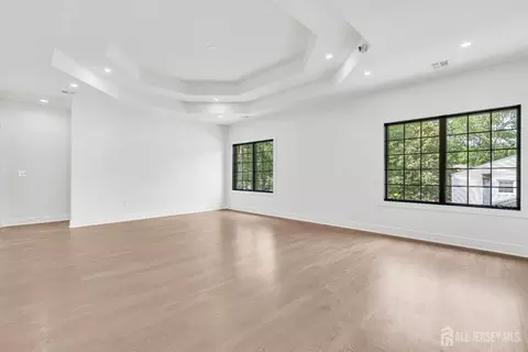Other - 28 Harding Ave, Edison, NJ 08820 photo 2 of 15