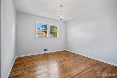 5 Estok Rd, Edison, NJ 08817 photo 20