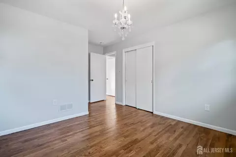 5 Estok Rd, Edison, NJ 08817 photo 21