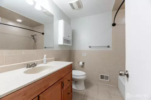 5 Estok Rd, Edison, NJ 08817 photo 23