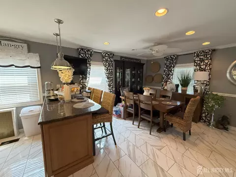 Dining - 301 Harris Ave, Middlesex, NJ 08846 photo 3 of 3