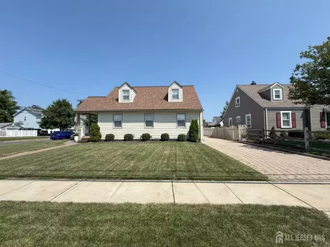 Exterior - 301 Harris Ave, Middlesex, NJ 08846 photo 3 of 3