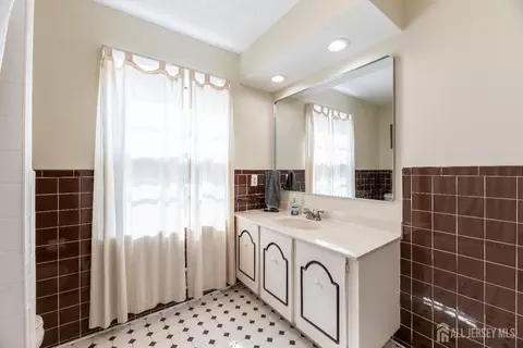 5 Pine Ridge Dr, Edison, NJ 08820 photo 30