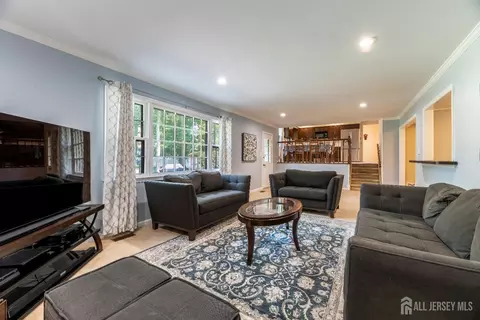 5 Pine Ridge Dr, Edison, NJ 08820 photo 18
