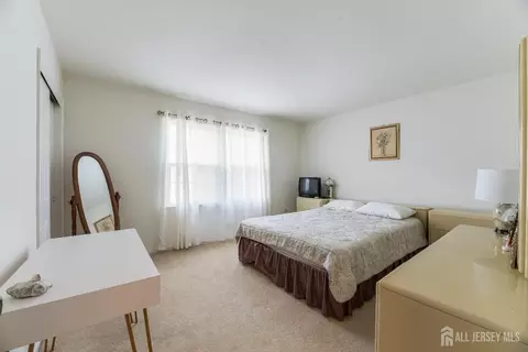 5 Pine Ridge Dr, Edison, NJ 08820 photo 26