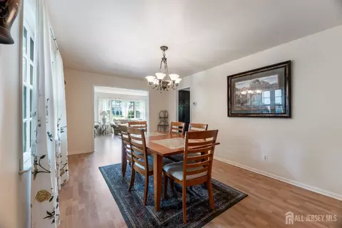 5 Pine Ridge Dr, Edison, NJ 08820 photo 10