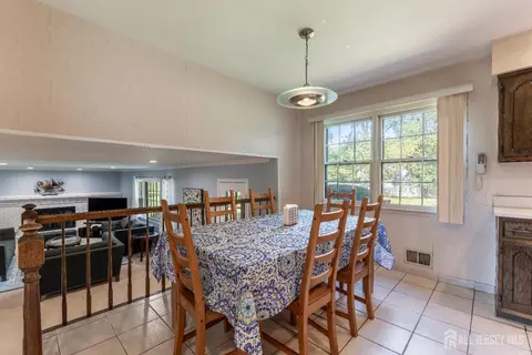 5 Pine Ridge Dr, Edison, NJ 08820 photo 15