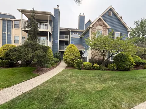 151 Longfield Ct, East Brunswick, NJ 08816