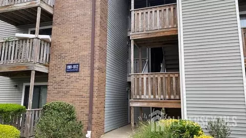 1905 Ravens Crest Dr, Plainsboro, NJ 08536