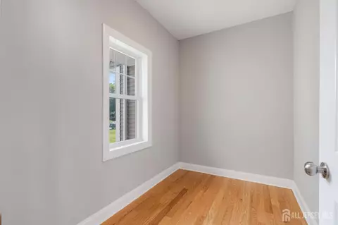 Entry Way - 78 Prospect Ave, Edison, NJ 08817 photo 5 of 5