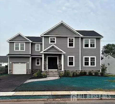 Exterior - 78 Prospect Ave, Edison, NJ 08817 photo 1 of 4
