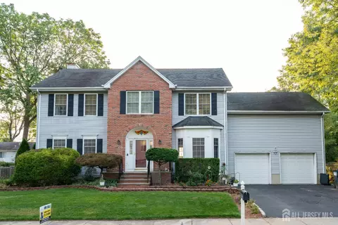 12 East Dr, Edison, NJ 08820