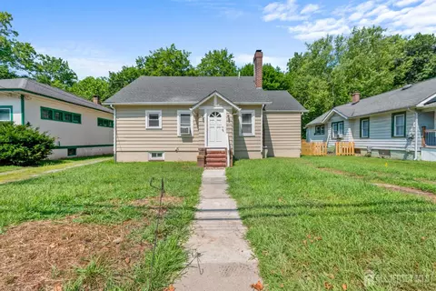 40 Washington Ave, Oxford, NJ 07863