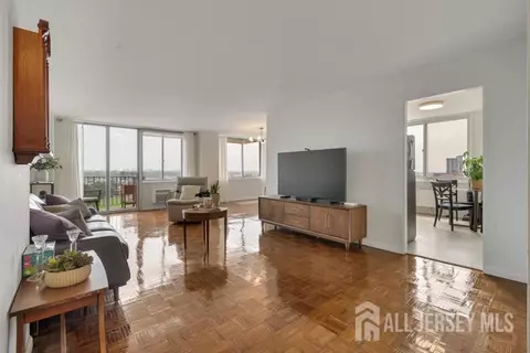 160 Overlook Ave #11C, Hackensack, NJ 07601 photo 13