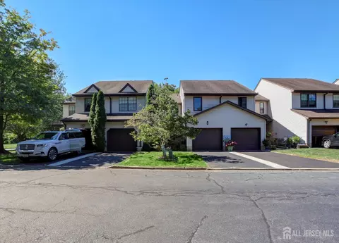 163 Longwood Dr, Manalapan, NJ 07726