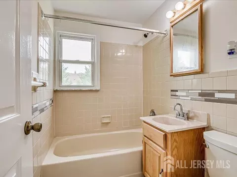 220 Stephenson Ave, Middlesex, NJ 08846 photo 13