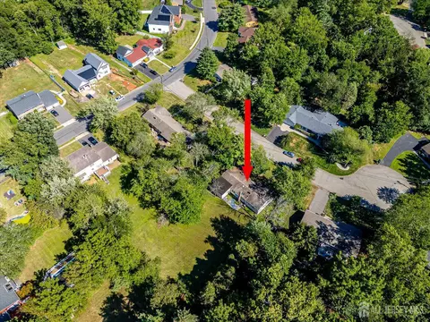 View/Area - 6 Wayne Ct, Edison, NJ 08820 photo 1 of 11