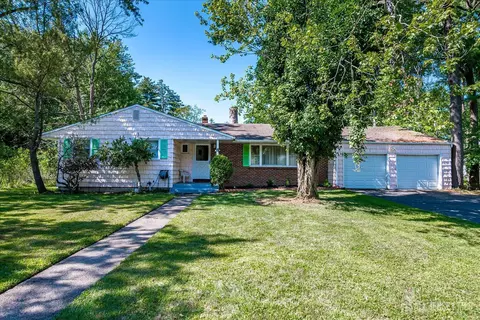 Exterior - 6 Wayne Ct, Edison, NJ 08820 photo 2 of 6