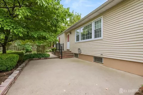 50 Glen Gary Rd, Middlesex, NJ 08846 photo 23