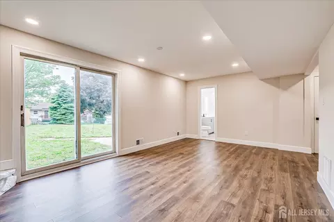 Living - 3 Birch Rd, Edison, NJ 08817 photo 8 of 8