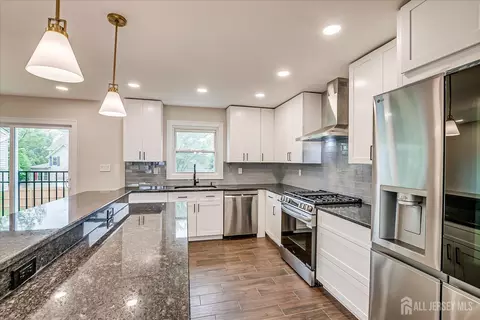 Kitchen - 3 Birch Rd, Edison, NJ 08817 photo 4 of 6