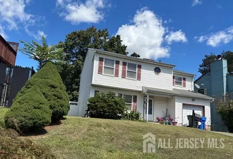 59 E New St, Sewaren, NJ 07077