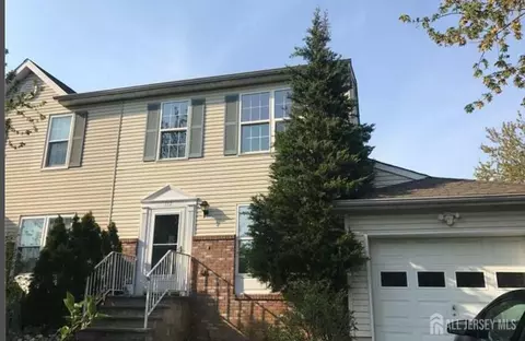 112 Mendoker Rd, Jamesburg, NJ 08831