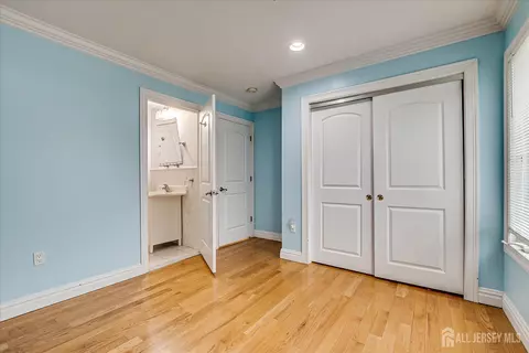 2 Universal Ave, Edison, NJ 08820 photo 28