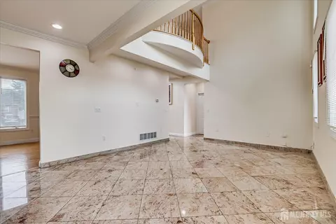 2 Universal Ave, Edison, NJ 08820 photo 8