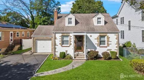 301 Central Ave, Metuchen, NJ 08840