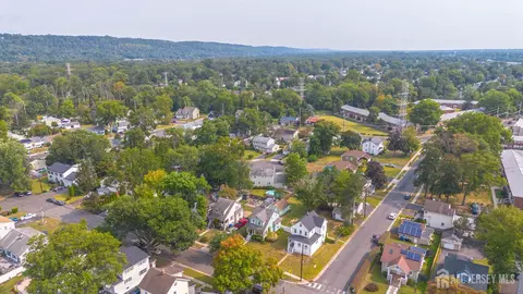 View/Area - 142 Vogel Pl, Middlesex, NJ 08846 photo 1 of 2