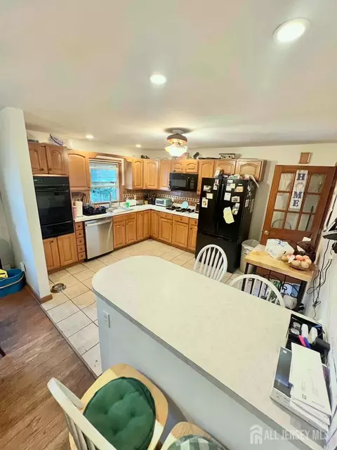 Kitchen - 63 Plainfield Ave, Edison, NJ 08817 photo 1 of 2