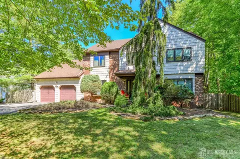 1107 Aaron Rd, North Brunswick, NJ 08902