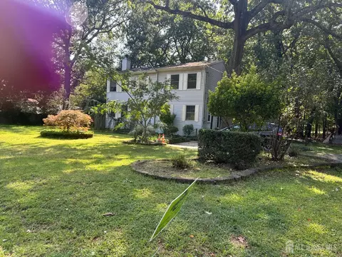 24 Pennington Ave, Spotswood, NJ 08884