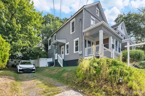 55 Suydam St, New Brunswick, NJ 08901