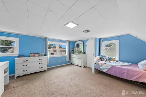 545 Howard Ave, Middlesex, NJ 08846 photo 24