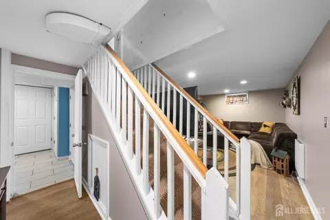545 Howard Ave, Middlesex, NJ 08846 photo 30