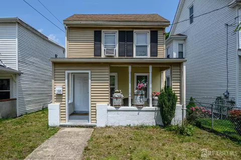 195 Washington St, Mount Holly, NJ 08060