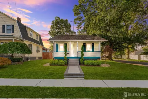 42 W Foch Ave, Milltown, NJ 08850