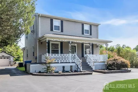 Exterior - 138 Main St, Helmetta, NJ 08828 photo 2 of 9
