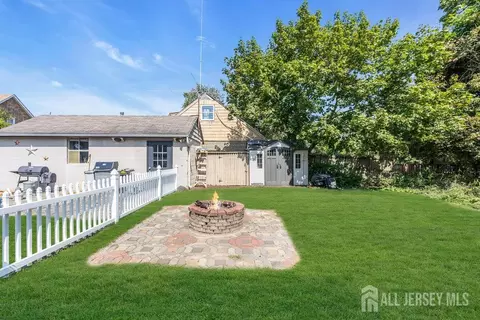 Exterior - 138 Main St, Helmetta, NJ 08828 photo 7 of 9