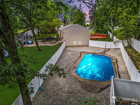 376 New Brunswick Ave, East Brunswick, NJ 08816