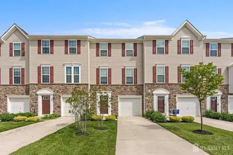 58 Benford Ln, Edgewater Park, NJ 08010