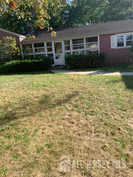 131 Morningside Rd, Colonia, NJ 07067