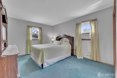 668 Warfield Rd, North Plainfield, NJ 07063 photo 24
