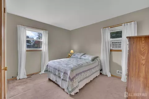 668 Warfield Rd, North Plainfield, NJ 07063 photo 25